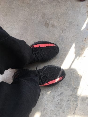 Yeezy  Boost 350 V2 Red photo review