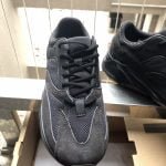 Yeezy Boost 700 Utility Black photo review