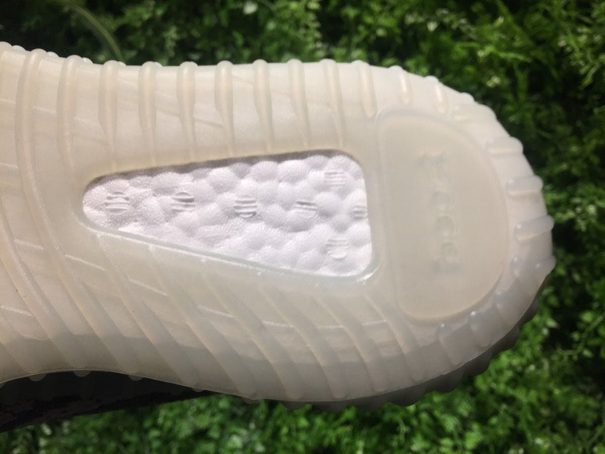 adidas-yeezy-350-boost-v2-blue-tint-AE1DE-24