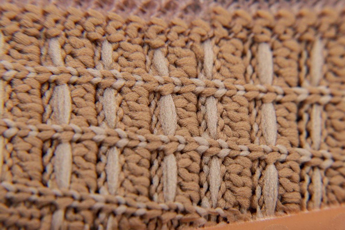 adidas-yeezy-350-boost-v2-clay-AX1AQ-38