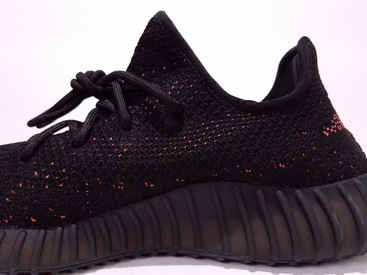 adidas-yeezy-350-boost-v2-core-black-red-AE1FR-17