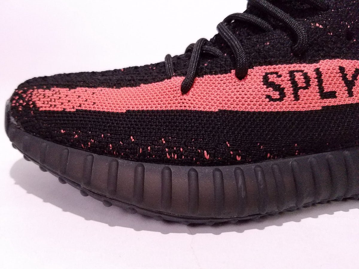 adidas-yeezy-350-boost-v2-core-black-red-AE1FR-4