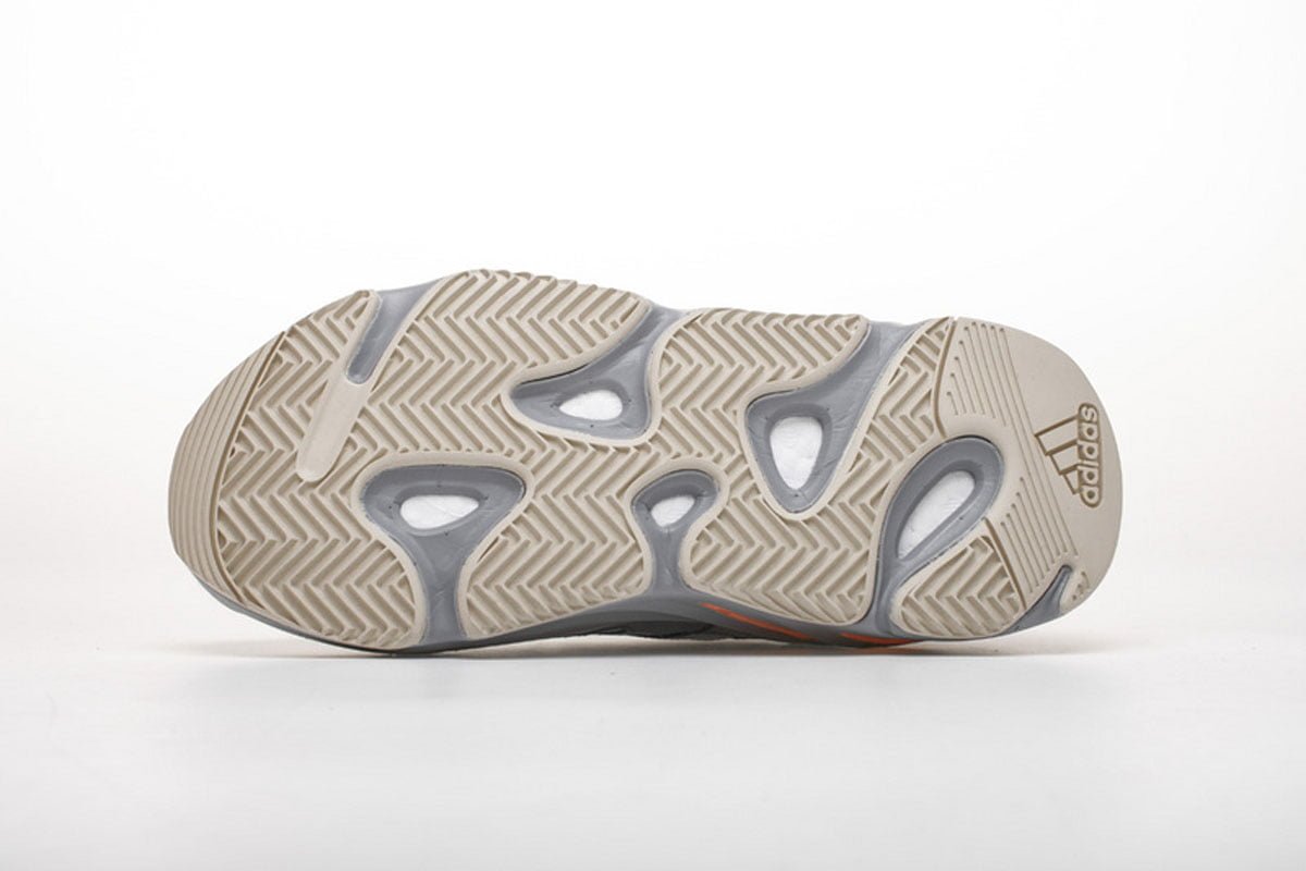yeezy-boost-700-inertia-EG5NM-6