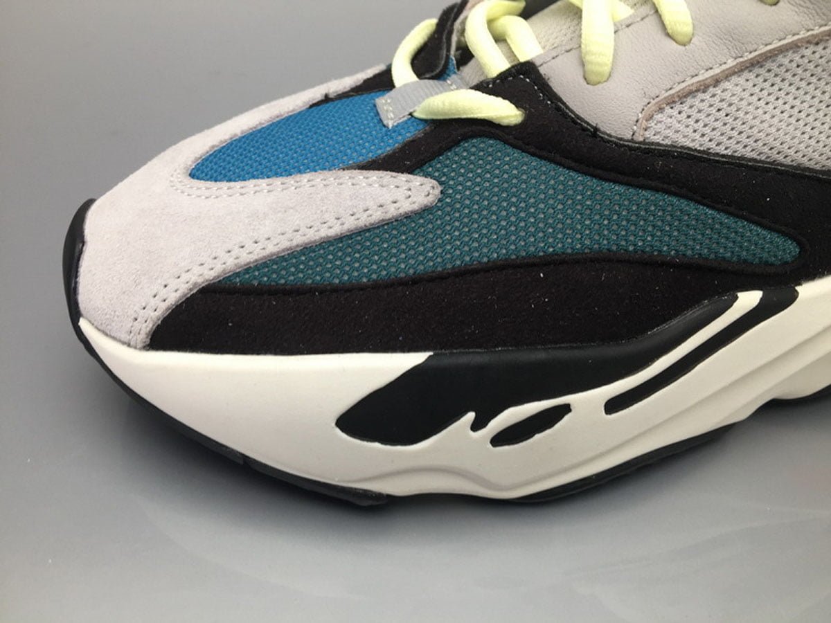 yeezy-boost-700-original-color-EF5RT-15