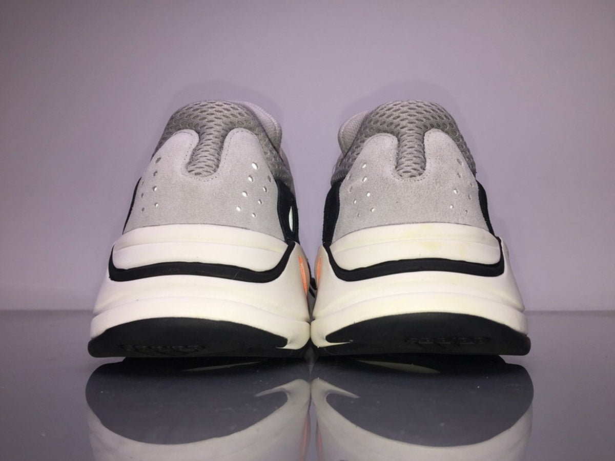 yeezy-boost-700-original-color-EF5RT-30