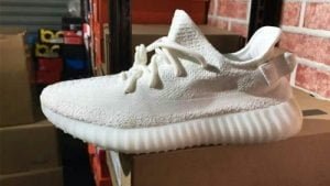 Yeezy  Boost 350 V2 Triple White photo review