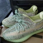Yeezy Boost 350 V2 Yeezreel - Reflective photo review