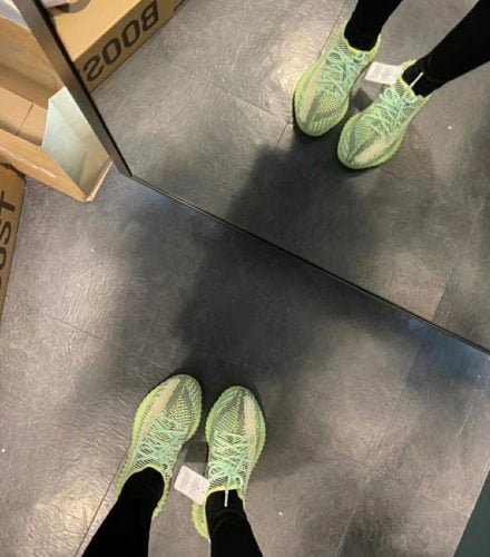 Yeezy  Boost 350 V2 Yeezreel photo review