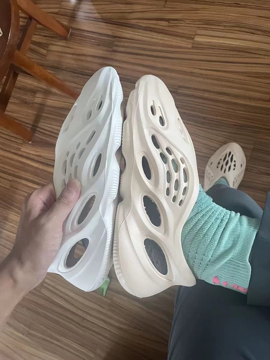 Yeezy Foam Runner 'Sand' photo review