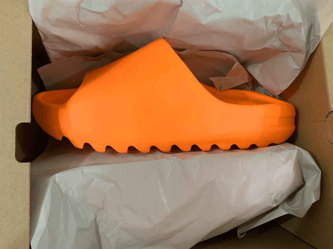 Yeezy Slide Enflame Orange photo review