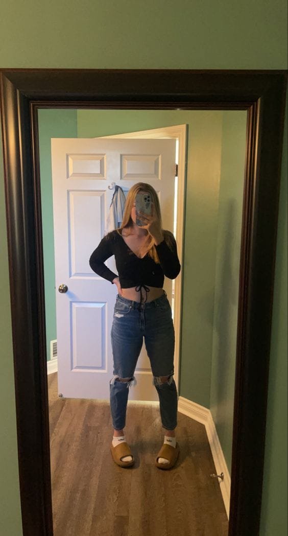 Yeezy Slide Black photo review