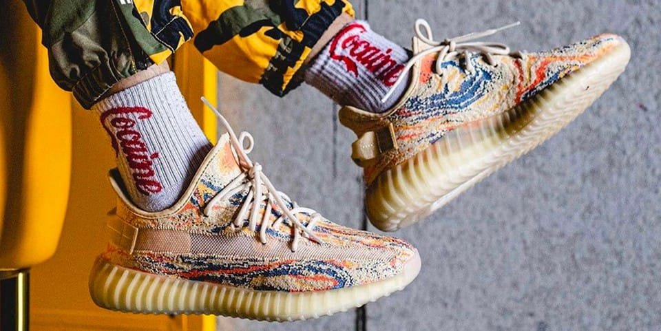 https___hypebeast.com_image_2021_06_adidas-yeezy-boost-350-v2-mx-oat-detailed-look-release-info-gw3773-tw