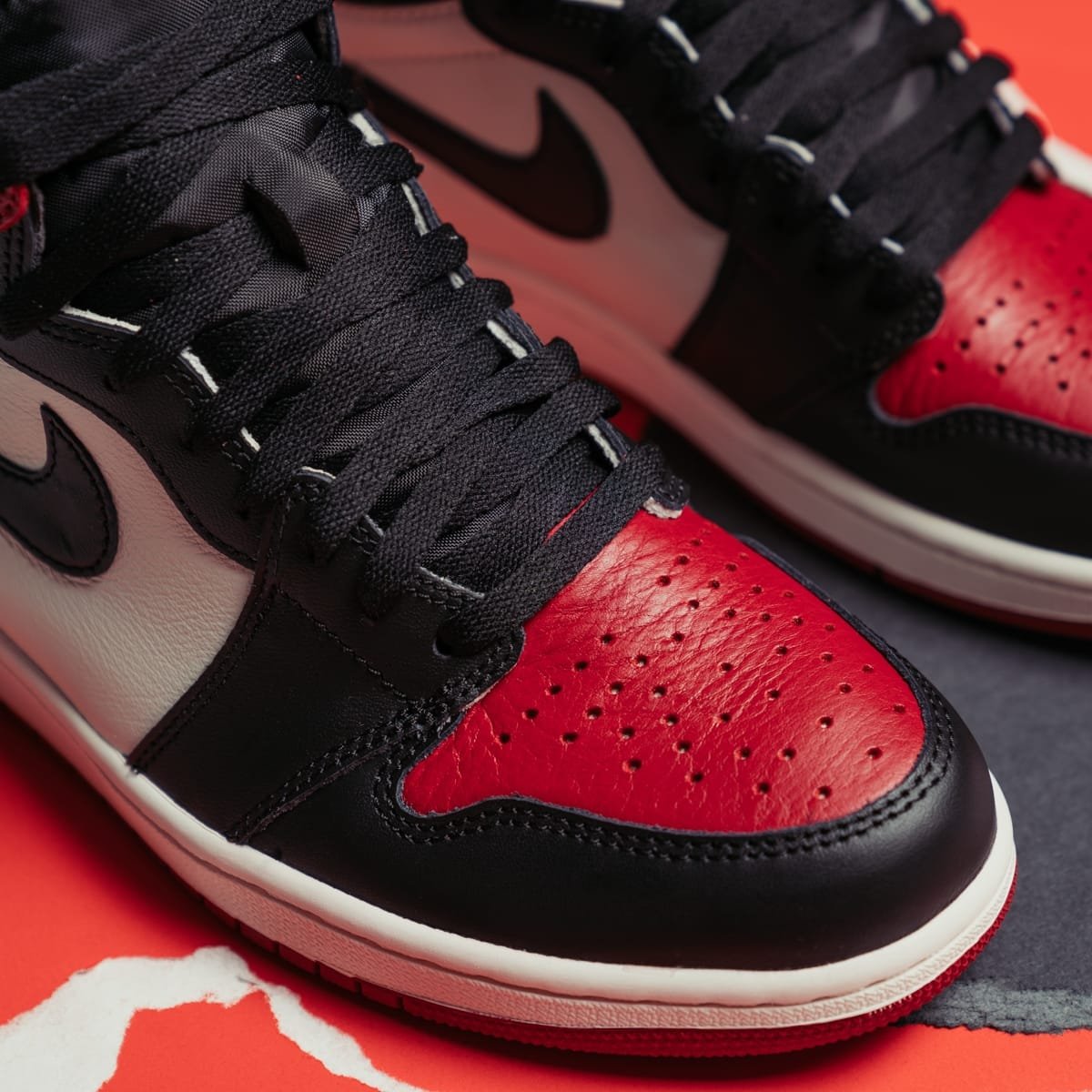 LHJordan1RedToeExtra-1