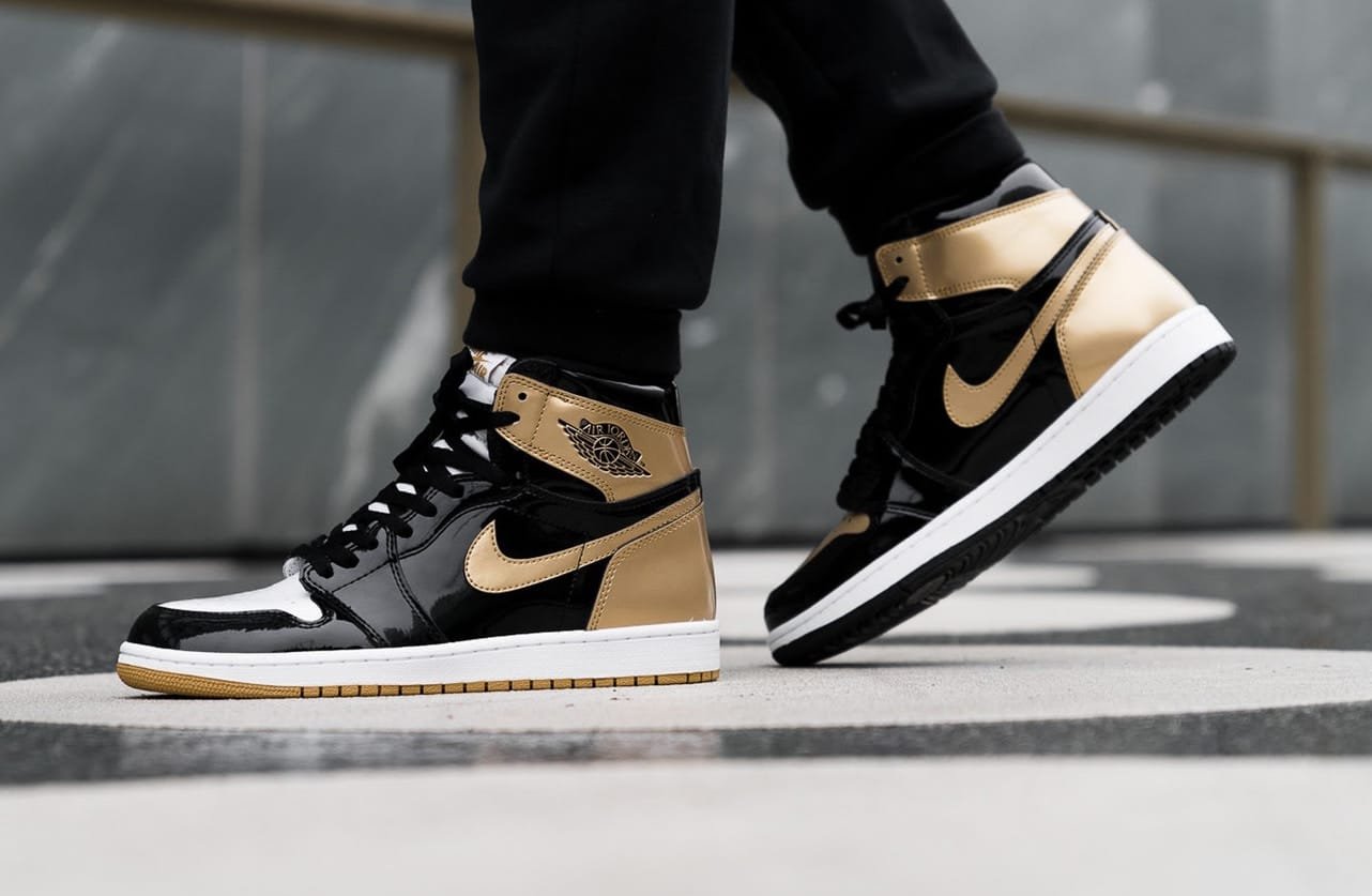 Air-Jordan-1-High-OG-Gold-Top-3-1-1