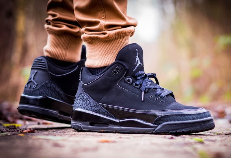 Air-Jordan-3-Black-Cat