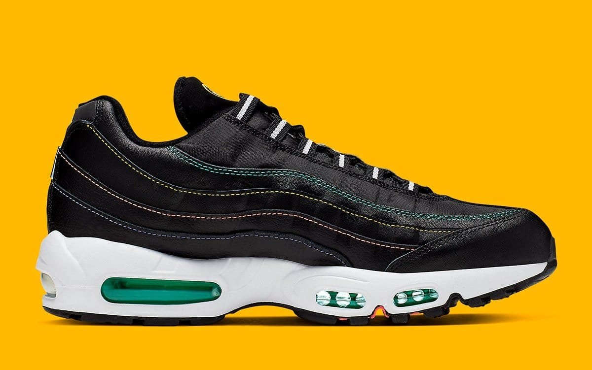 Nike-Air-Max-95-Windbreaker-Black-AJ2018-023-13