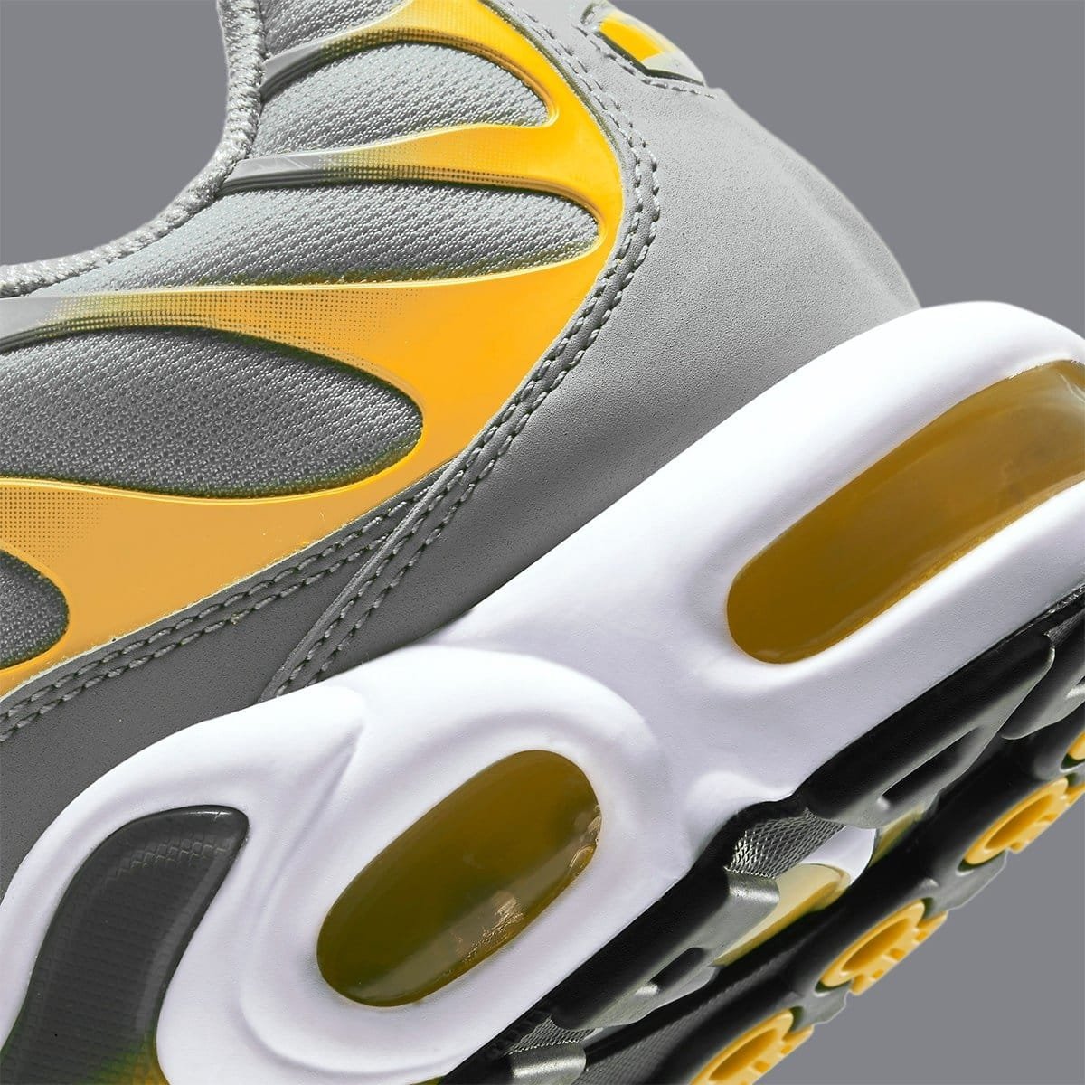 Nike-Air-Max-Plus-DD7111-001-Grey-Yellow-Release-Date-8