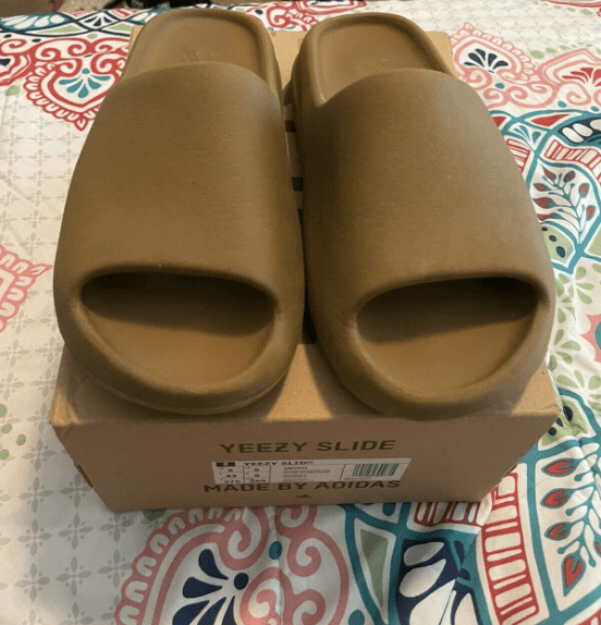 Yeezy Slides 'Ochre' photo review