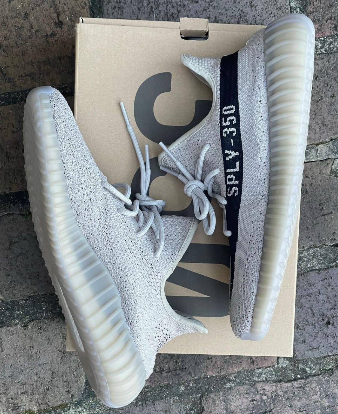 adidas-Yeezy-Boost-350-V2-Beige-Black-HP7870-1
