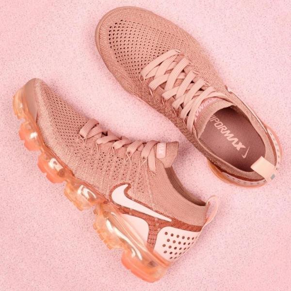 nike-VaporMax-in-rust-pink- nike-VaporMax-in-rust-pink-
