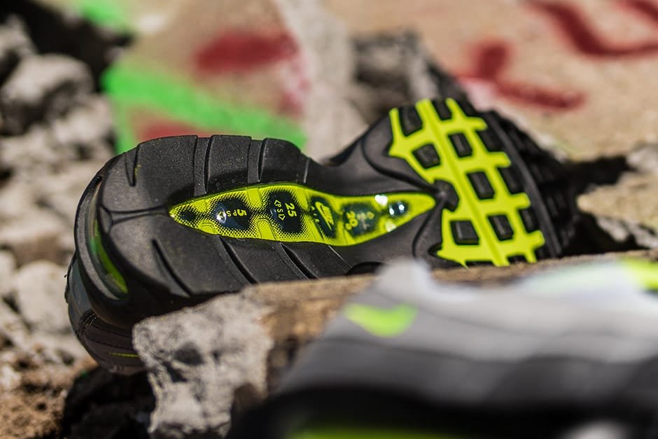 nike-air-max-95-og-neon-release-date-reminder-07