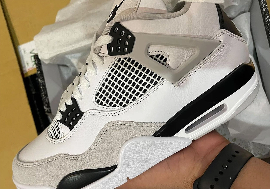 Air Jordan 4 Retro Military Black photo review