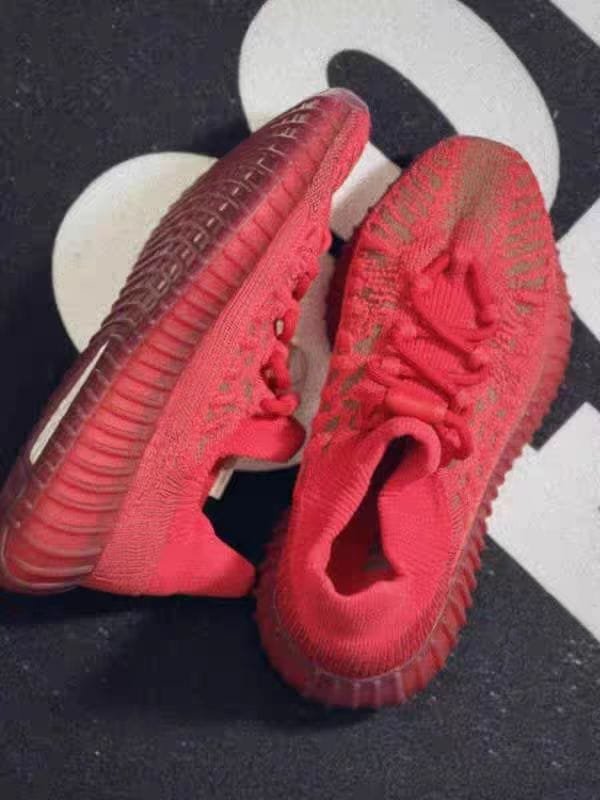 Yeezy Boost 350 V2 CMPCT Slate Red photo review