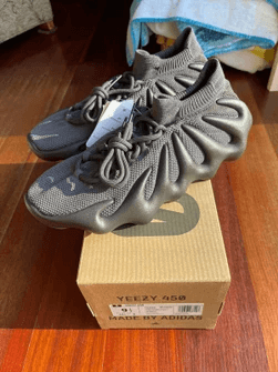 Yeezy 450 Utility Black photo review