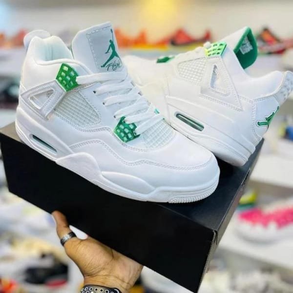 21412631_NzIwLTcyNS0wZWU2Njg4MjJlLTE