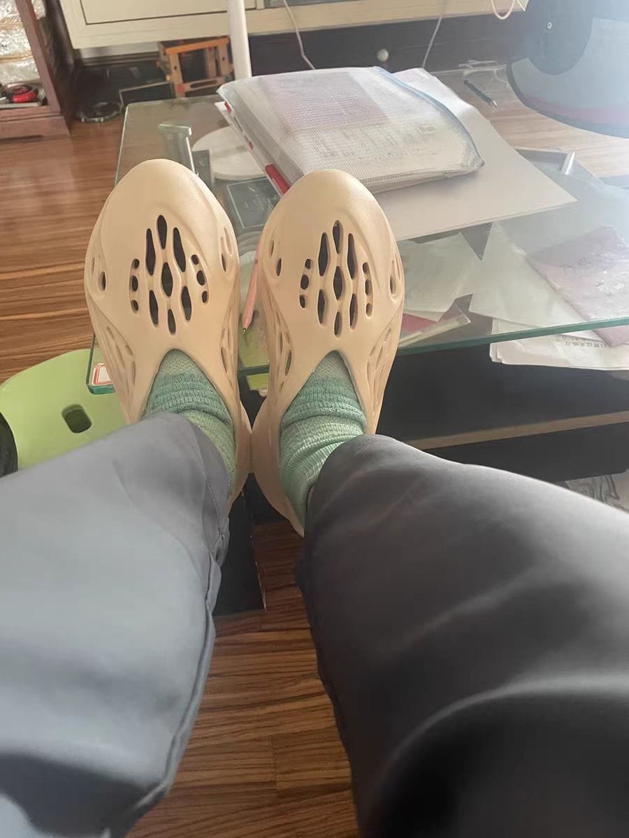 Yeezy Foam Runner Beige 2020 photo review